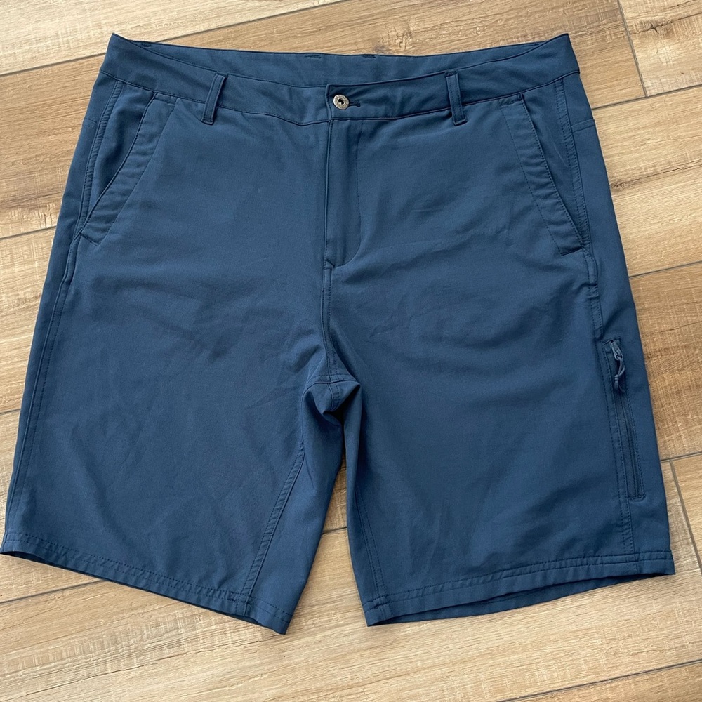 Gerry Cargo Shorts Size 36 Men's Navy Blue Shorts